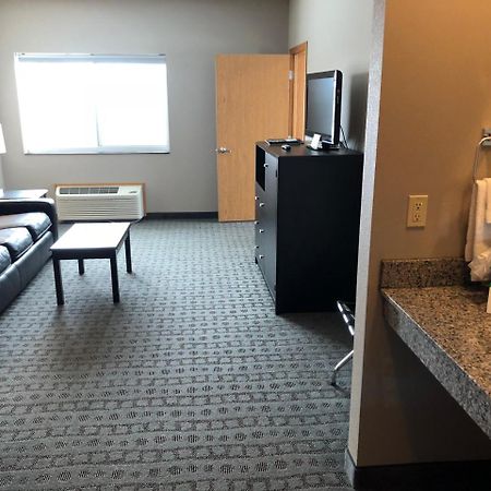 Okoboji Inn & Suites Milford Eksteriør billede