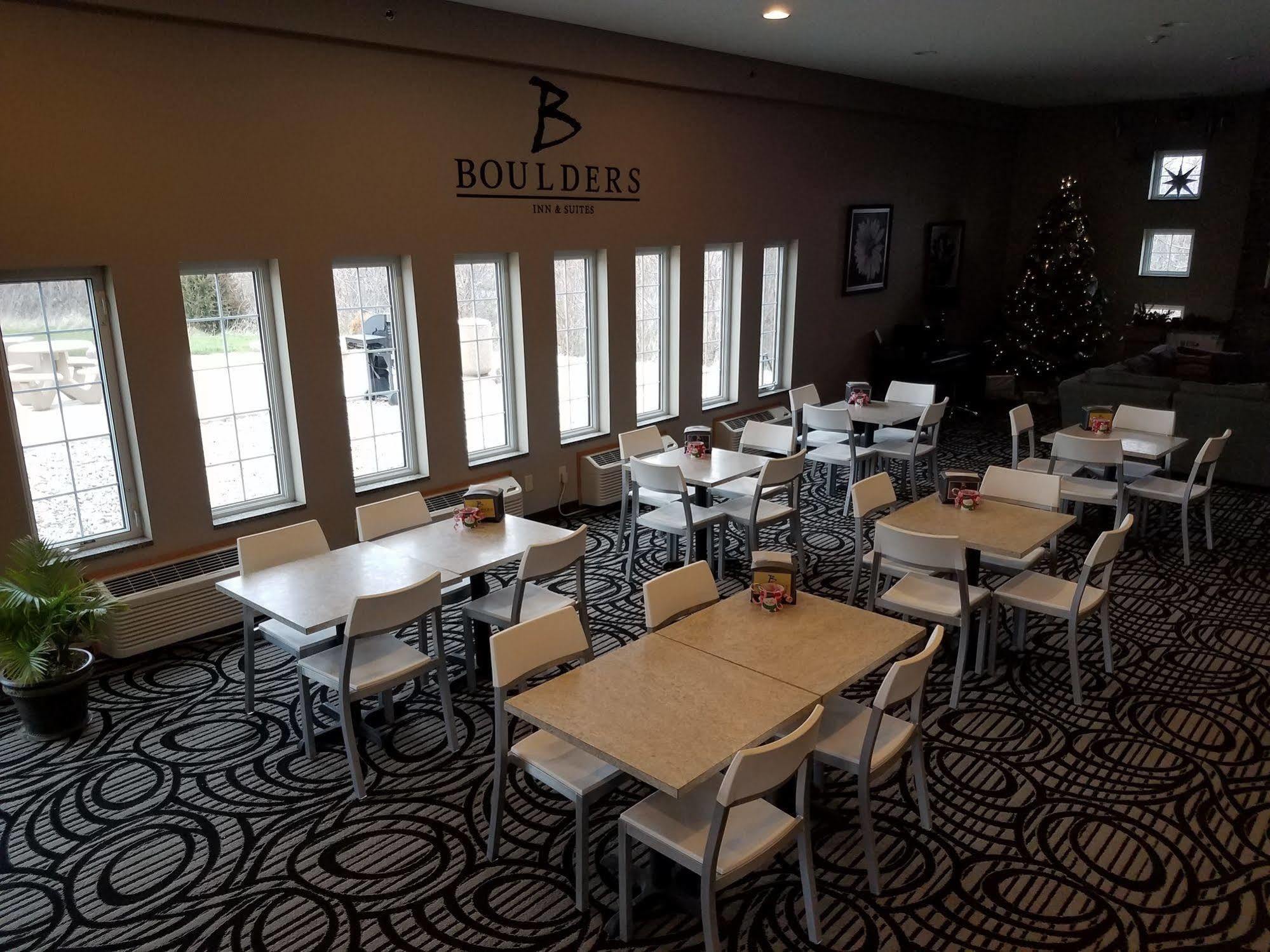 Okoboji Inn & Suites Milford Eksteriør billede