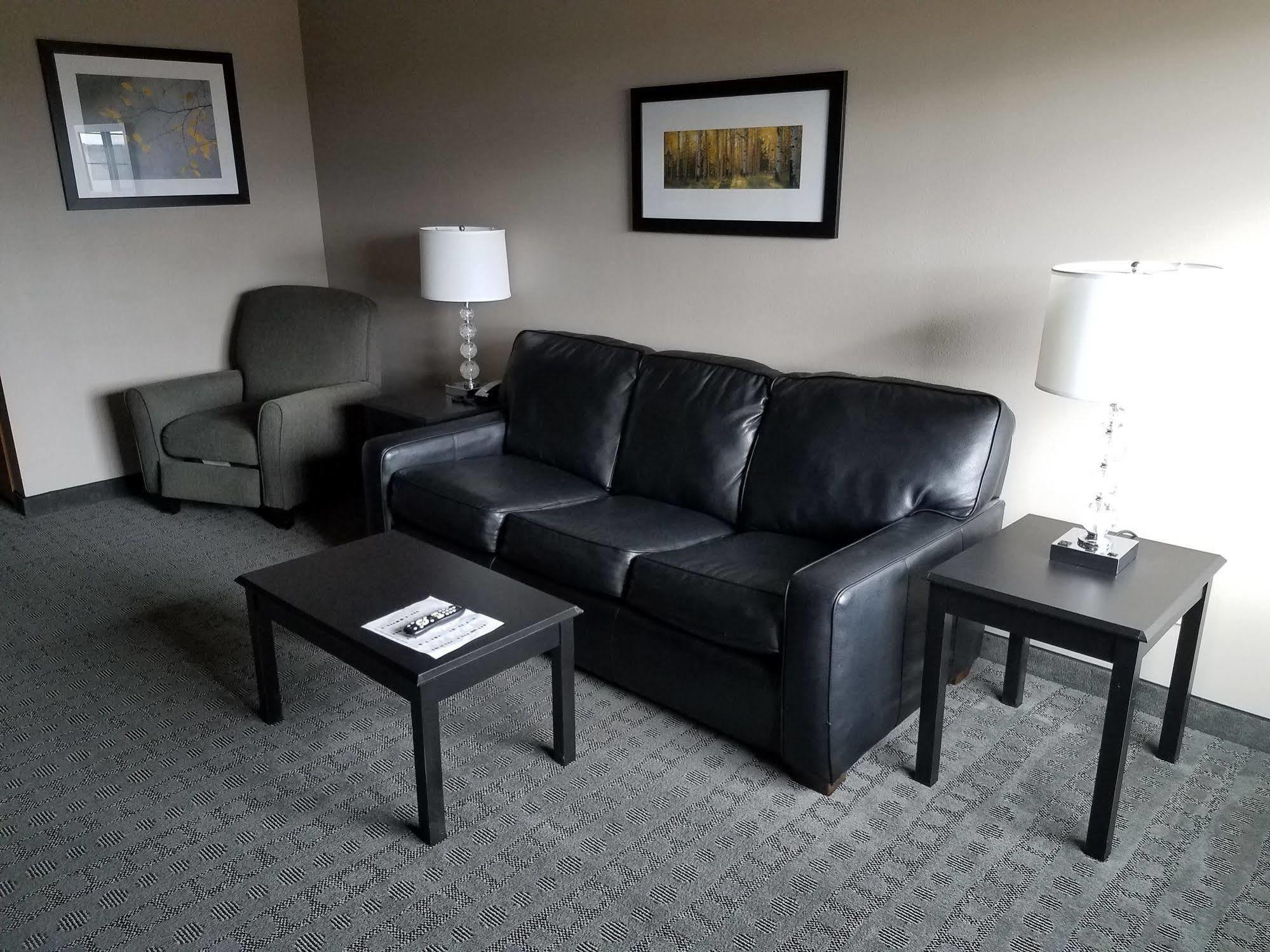 Okoboji Inn & Suites Milford Eksteriør billede