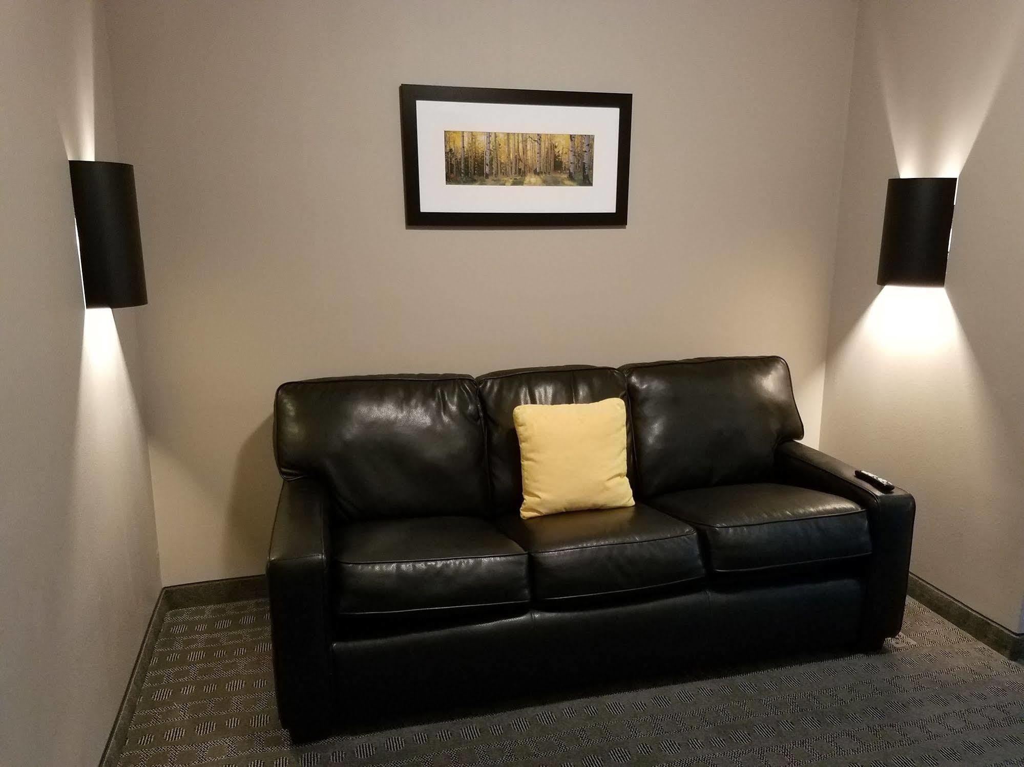 Okoboji Inn & Suites Milford Eksteriør billede