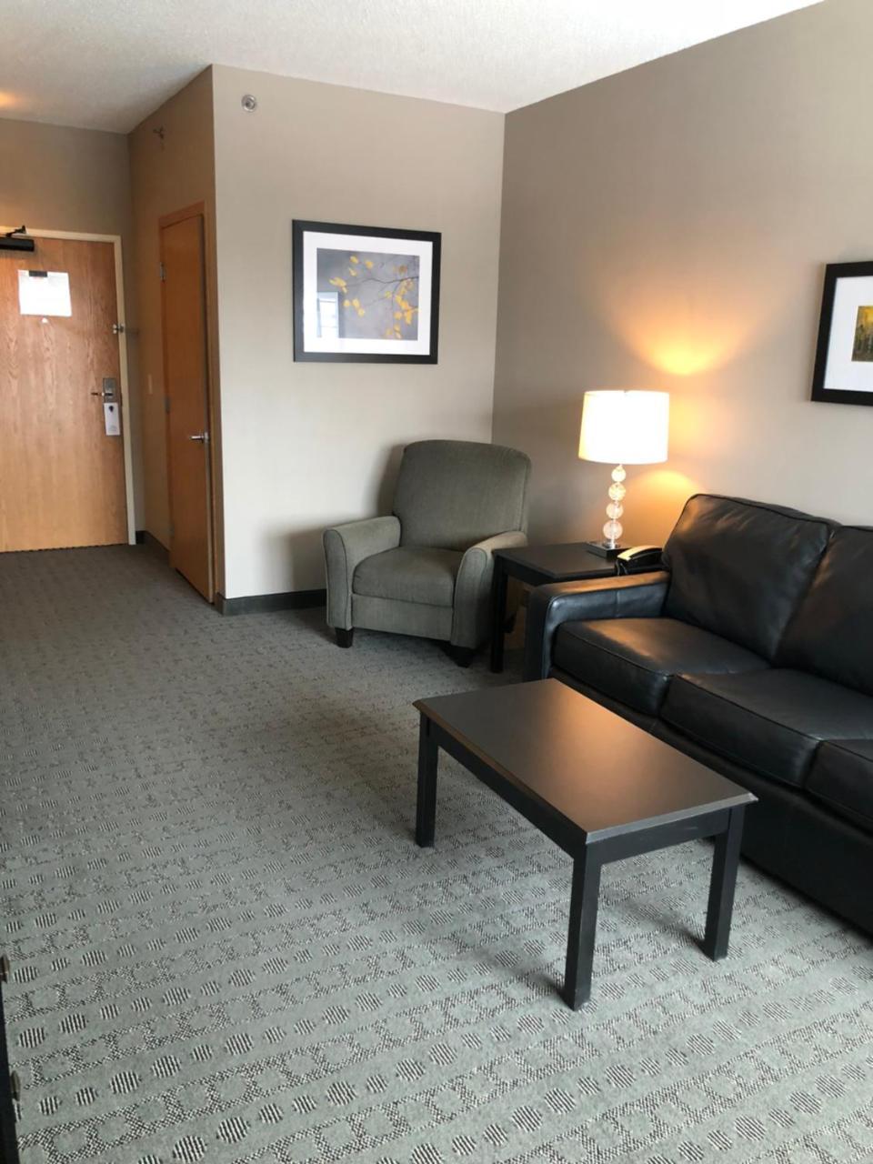 Okoboji Inn & Suites Milford Eksteriør billede
