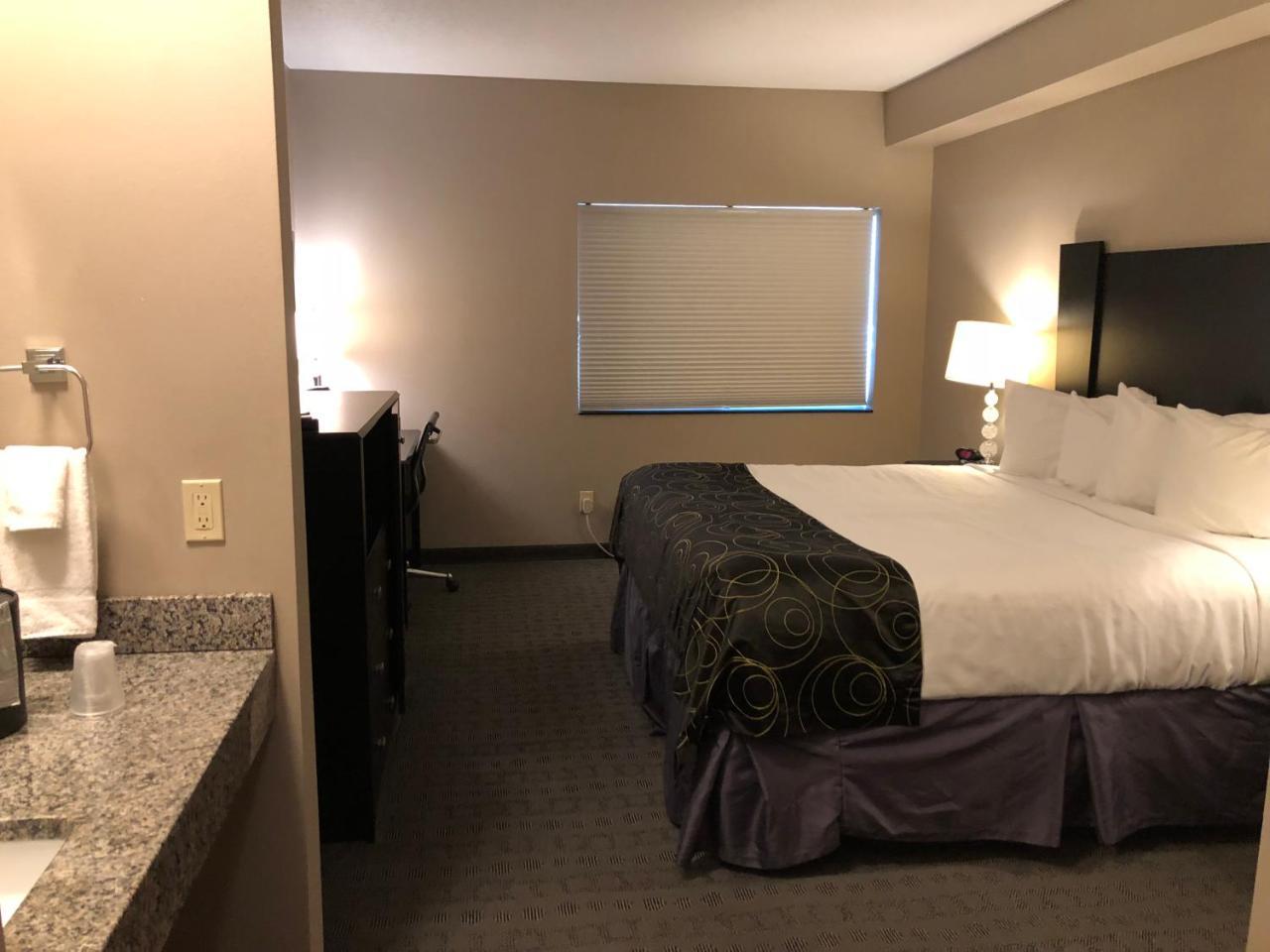Okoboji Inn & Suites Milford Eksteriør billede